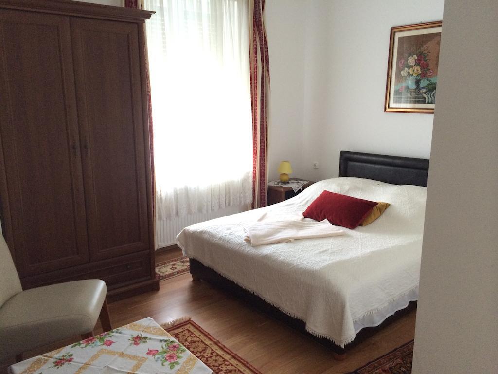 Villa Rubin Panzio Hajdúszoboszló Zimmer foto